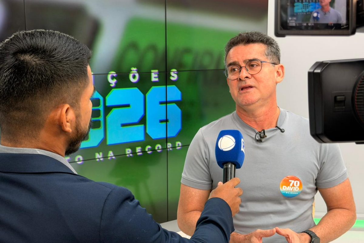 “O crime é forte quando o governo é fraco”, afirma David Almeida ao criticar domínio das facções