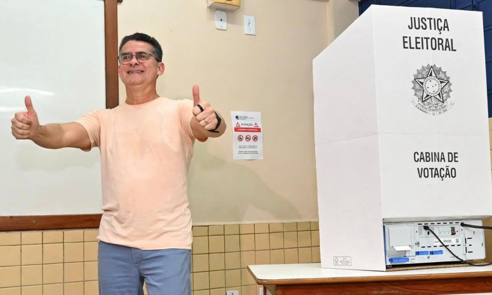 ”Vou levar ao interior os mesmos avanços conquistados em Manaus”, diz David ao votar neste domingo