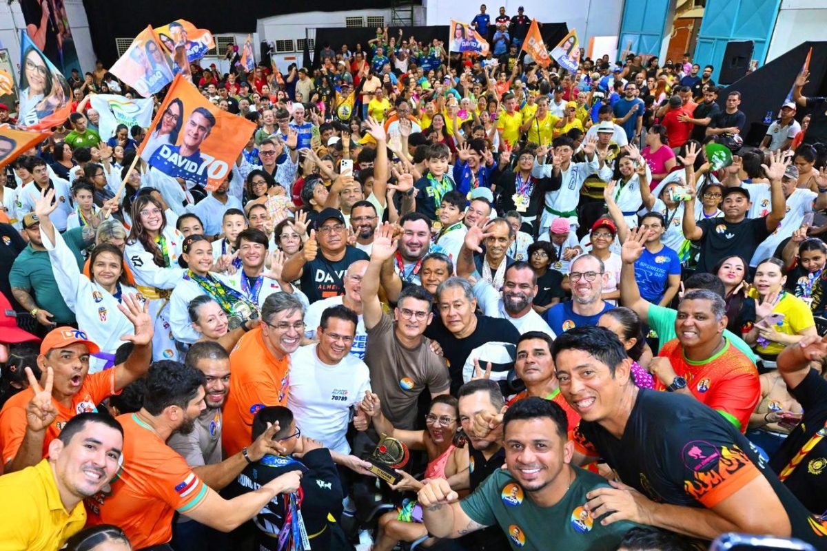 David recebe homenagem de atletas e apresenta novas propostas para o esporte no Amazonas