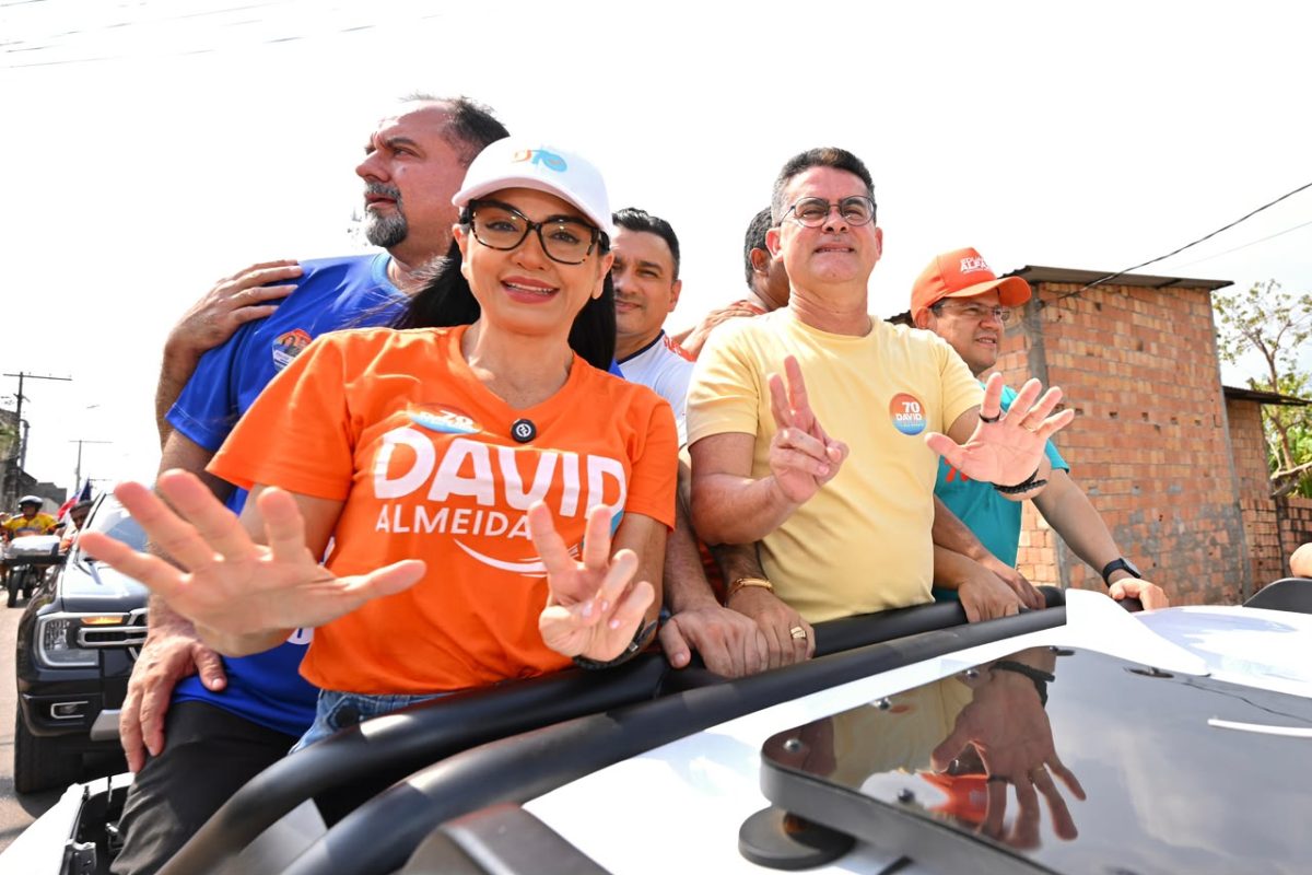 David e Dra. Shádia iniciam reta final da campanha pela Região Metropolitana com carreata em Iranduba