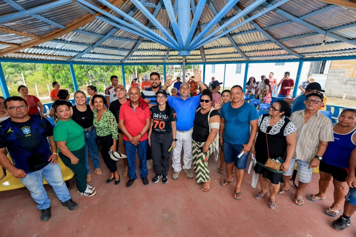 Na calha do rio Amazonas, Dra. Shádia aposta no diálogo para construir soluções com as comunidades ribeirinhas