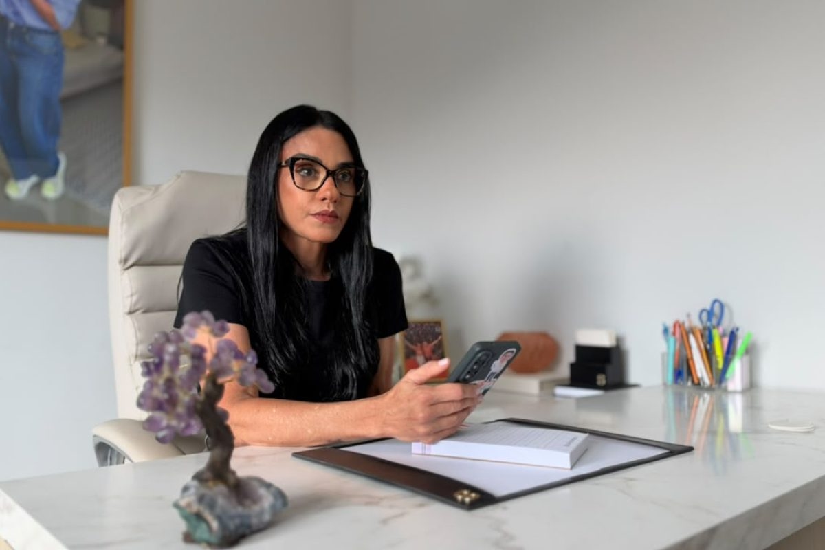 Em carta ao povo amazonense, Dra. Shádia, vice de David, coloca saúde como prioridade no governo e assume compromisso de zerar fila do SISREG