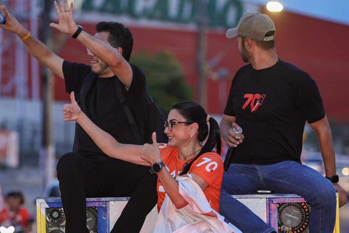 Carreata do 70 toma ruas de Manaus na véspera da eleição e acompanha crescimento de David em pesquisa