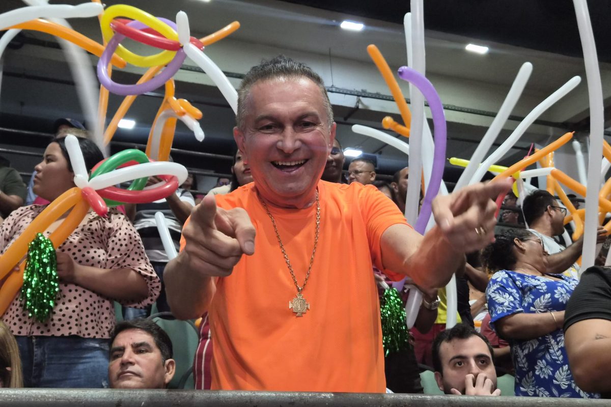Sabá Reis durante evento de despedida de David Almeida no Studio 5 em Manaus
