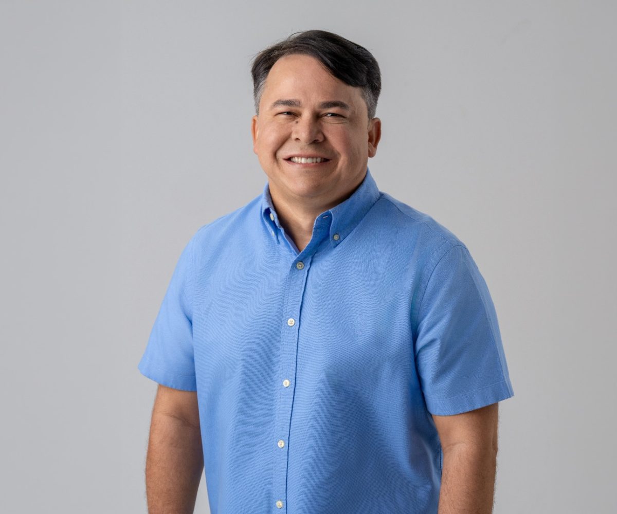 Keitton Batista durante campanha eleitoral como candidato a deputado estadual pelo Agir