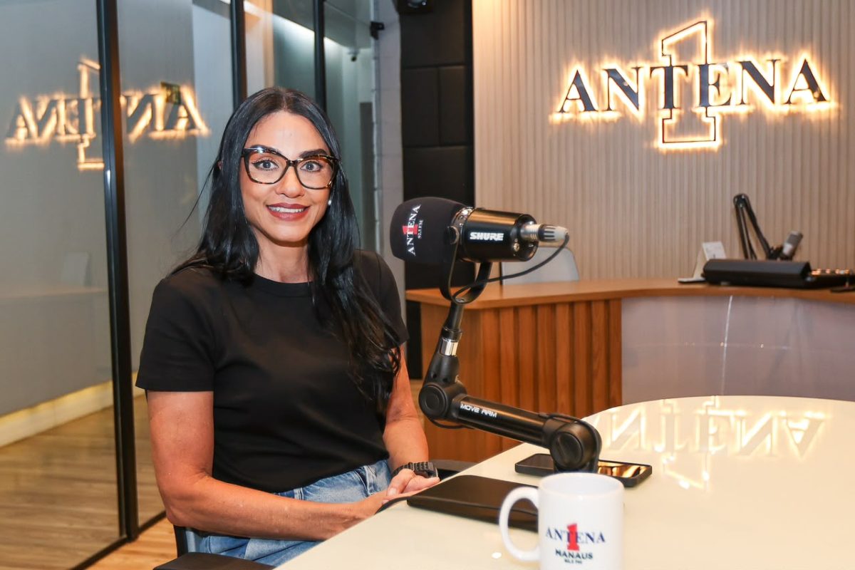 A Dra. Shádia, vice de David, defende política para fixar médicos no interior e regionalização da saúde no Amazonas