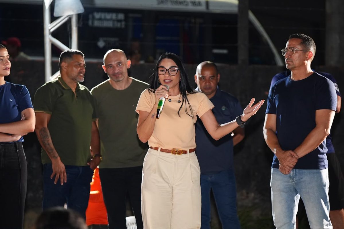 Em reunião com apoiadores, Dra. Shádia relembra atuação na saúde durante gestão de David Almeida